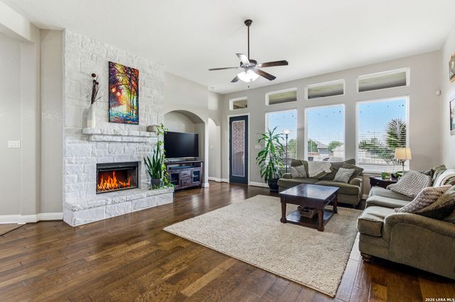 3335 HARVEST CRST, Marion, TX 78124