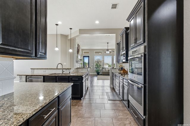 3335 HARVEST CRST, Marion, TX 78124