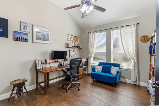 3335 HARVEST CRST, Marion, TX 78124