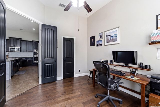 3335 HARVEST CRST, Marion, TX 78124