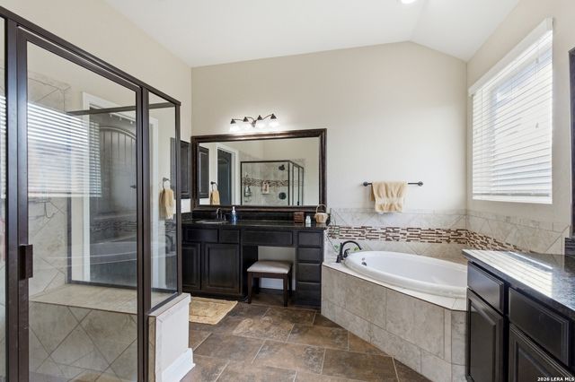 3335 HARVEST CRST, Marion, TX 78124