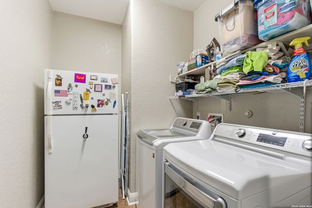 3335 HARVEST CRST, Marion, TX 78124