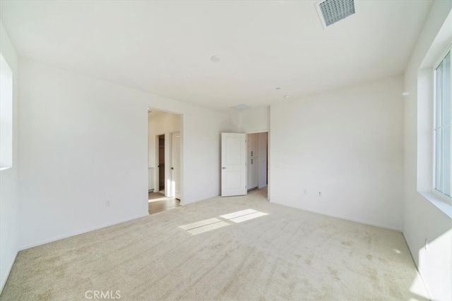 3560 S Eichler Paseo, Ontario, CA 91761