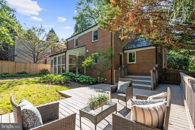6213 NEBRASKA AVE NW, Washington, DC 20015
