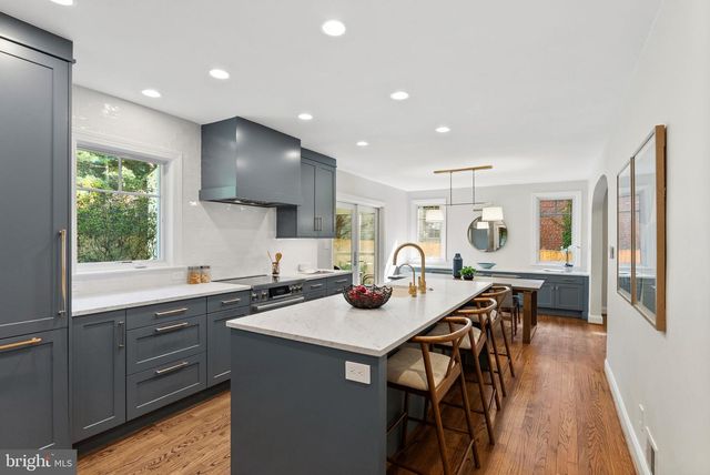 6213 NEBRASKA AVE NW, Washington, DC 20015