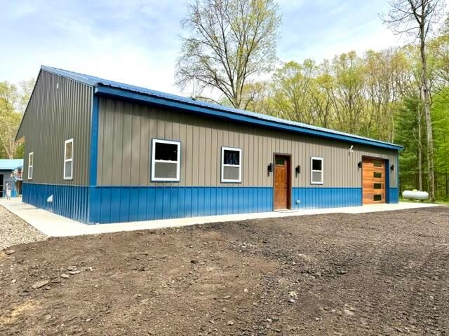 53815 Glenwood Road, Wayne Twp, MI 49047