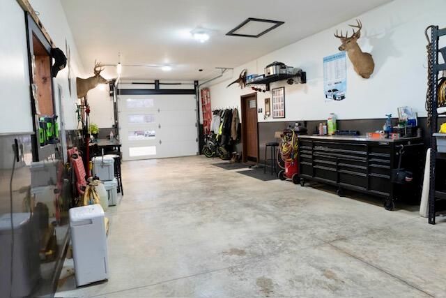 53815 Glenwood Road, Wayne Twp, MI 49047