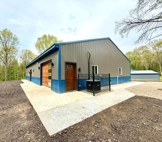 53815 Glenwood Road, Wayne Twp, MI 49047