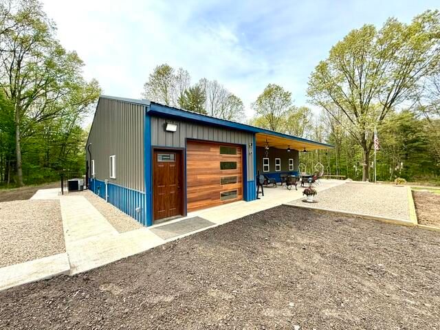 53815 Glenwood Road, Wayne Twp, MI 49047
