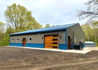 53815 Glenwood Road, Wayne Twp, MI 49047