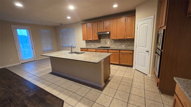 800 Ping Street, Mckinney, TX 75069