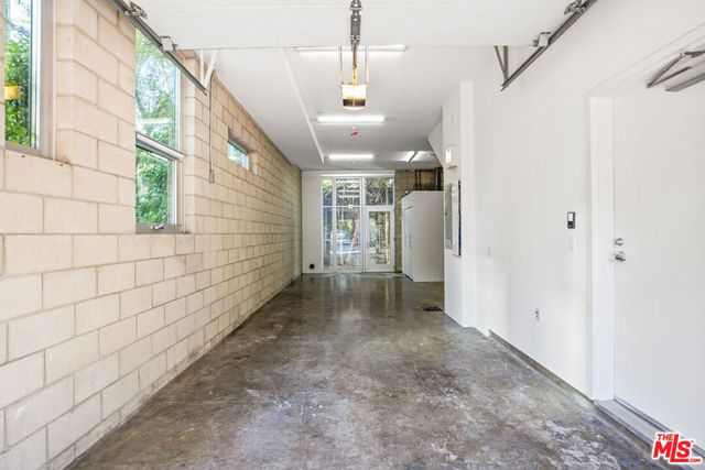 3450 Cahuenga Boulevard 801, Los Angeles, CA 90068