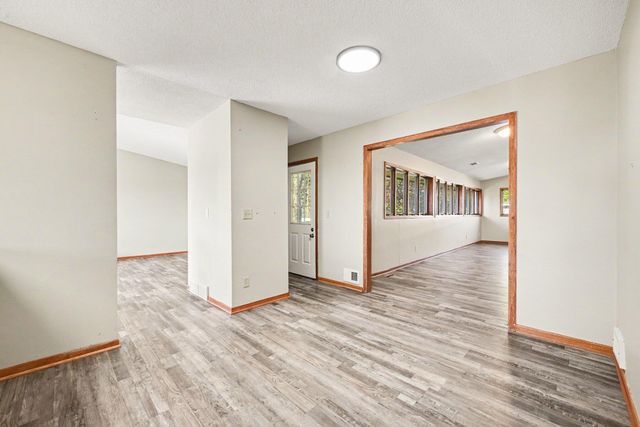 2000 Westview Drive, Hastings, MN 55033