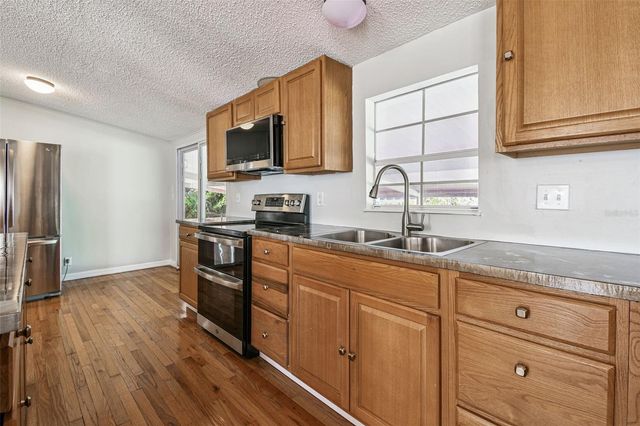 12015 ROSE LANE, Riverview, FL 33569