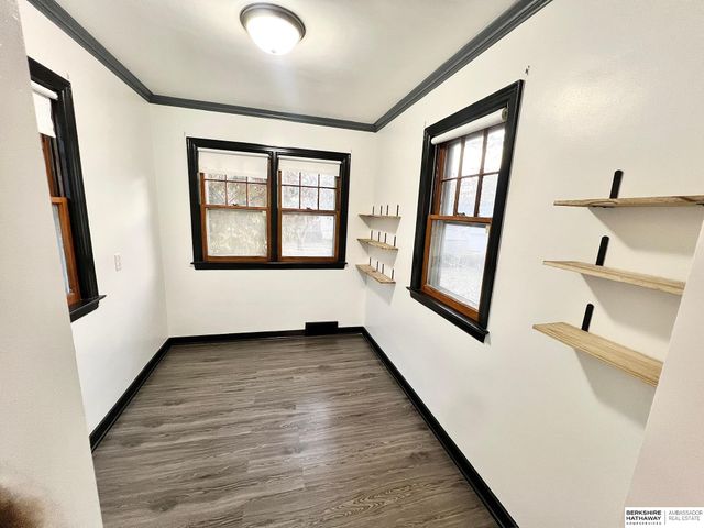 4231 F Street, Omaha, NE 68107