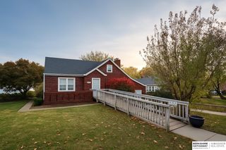 4231 F Street, Omaha, NE 68107