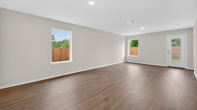 3507 Spring Time Street, Talty, TX 75126