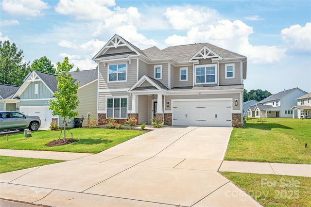 8100 Rolling Wheels Road, Charlotte, NC 28215