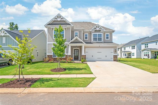 8100 Rolling Wheels Road, Charlotte, NC 28215