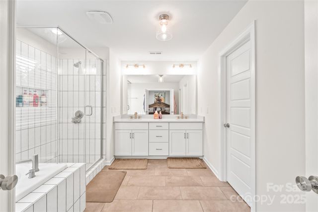 8100 Rolling Wheels Road, Charlotte, NC 28215