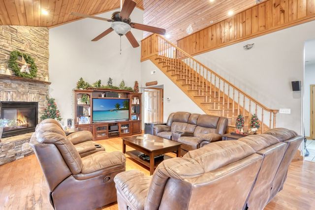 95 Breezy Brook Lane 5, Hayesville, NC 28904