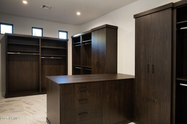 9750 E TROON NORTH Drive, Scottsdale, AZ 85262