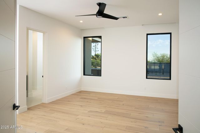 9750 E TROON NORTH Drive, Scottsdale, AZ 85262