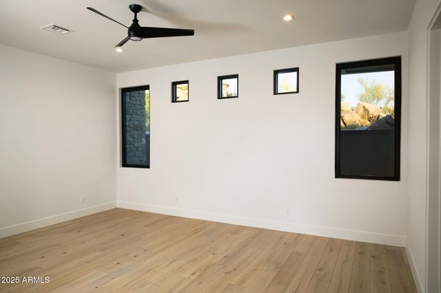 9750 E TROON NORTH Drive, Scottsdale, AZ 85262