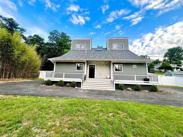 45 Randall Heights, Middletown, NY 10940