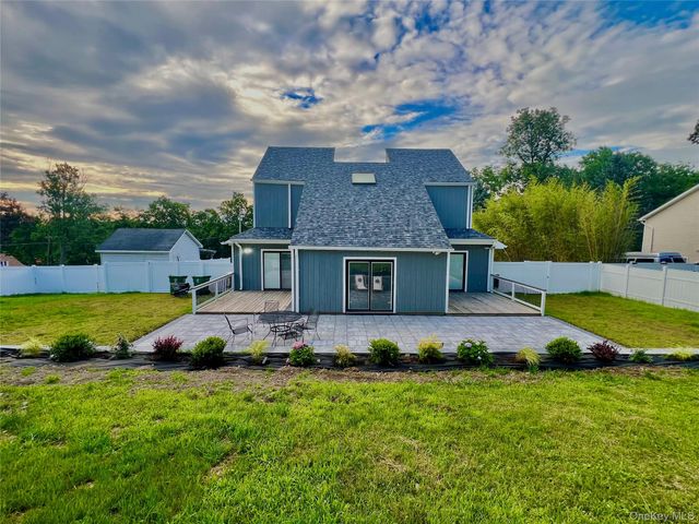 45 Randall Heights, Middletown, NY 10940