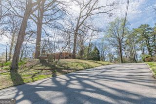 2110 LaVista Circle, Hapeville, GA 30354