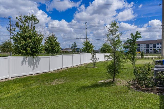 30688 VERIDIAN WAY, Wesley Chapel, FL 33543