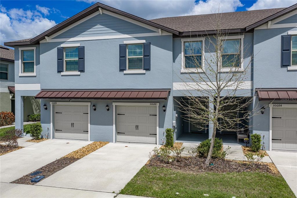 30688 VERIDIAN WAY, Wesley Chapel, FL 33543