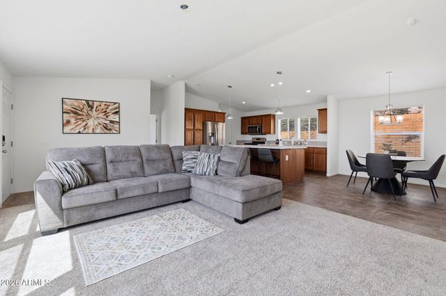 17721 E LIONS GATE Drive, Dewey, AZ 86327
