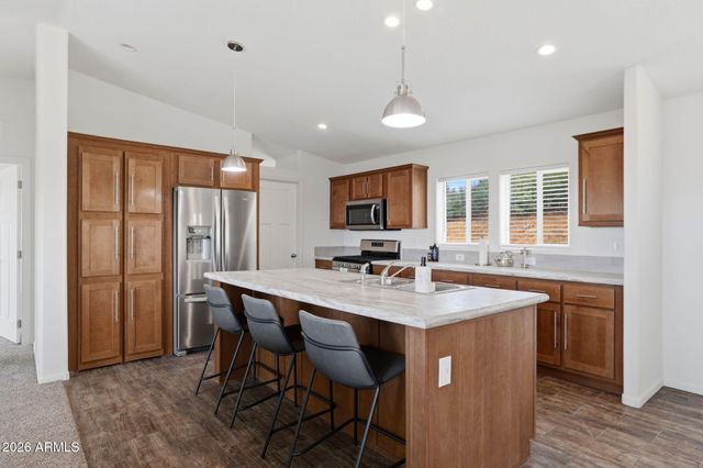 17721 E LIONS GATE Drive, Dewey, AZ 86327