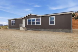 17721 E LIONS GATE Drive, Dewey, AZ 86327
