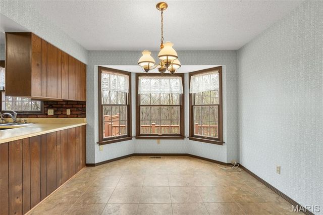 17 Stablestone Drive, Union, MO 63084
