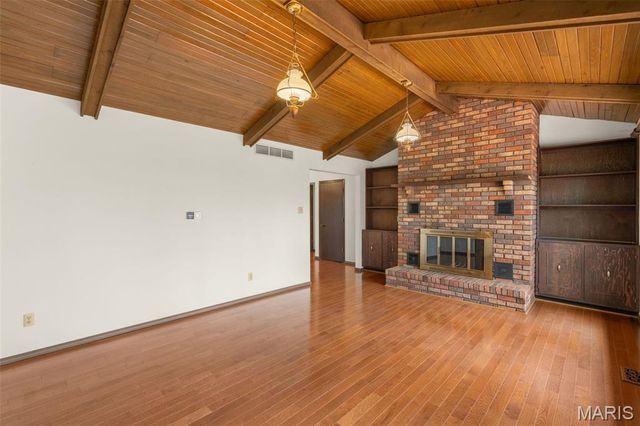 17 Stablestone Drive, Union, MO 63084