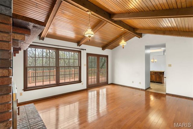 17 Stablestone Drive, Union, MO 63084