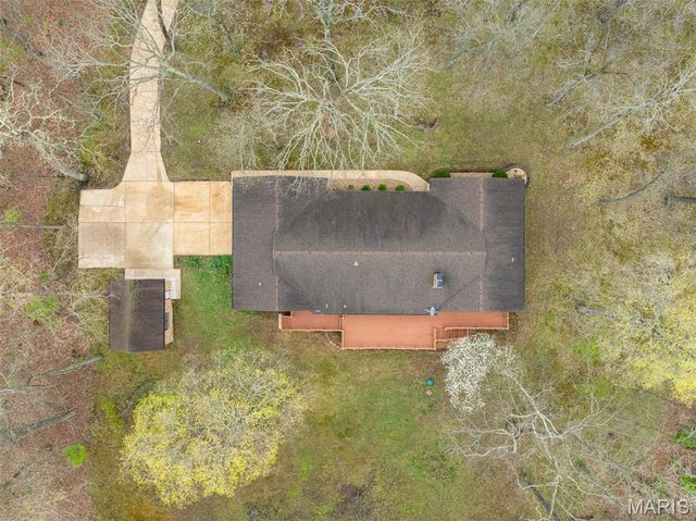 17 Stablestone Drive, Union, MO 63084