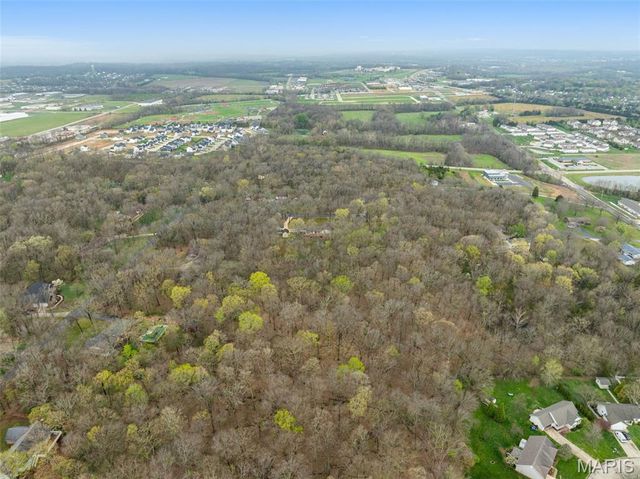 17 Stablestone Drive, Union, MO 63084