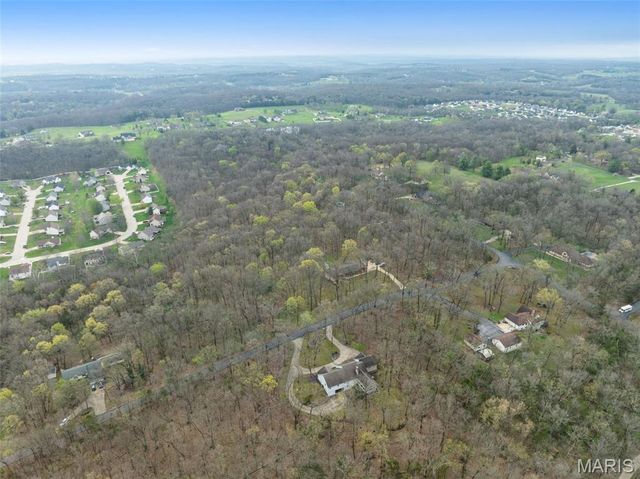 17 Stablestone Drive, Union, MO 63084