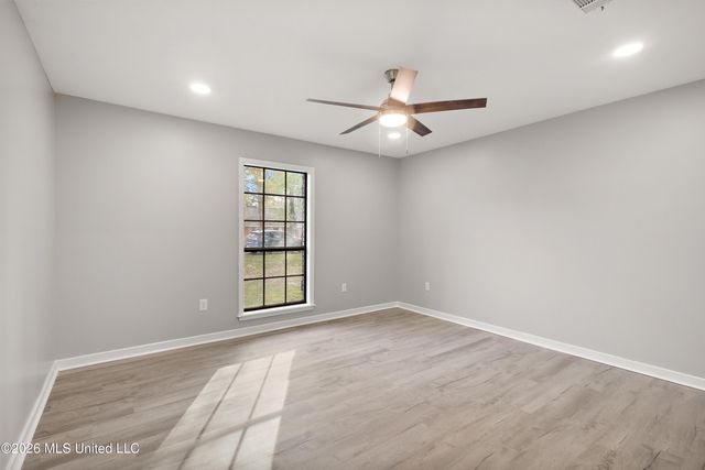 5900 Kristen Drive, Jackson, MS 39211