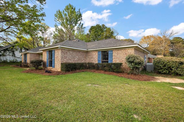 5900 Kristen Drive, Jackson, MS 39211