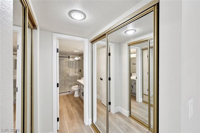 8913 Antioch Way, Las Vegas, NV 89117