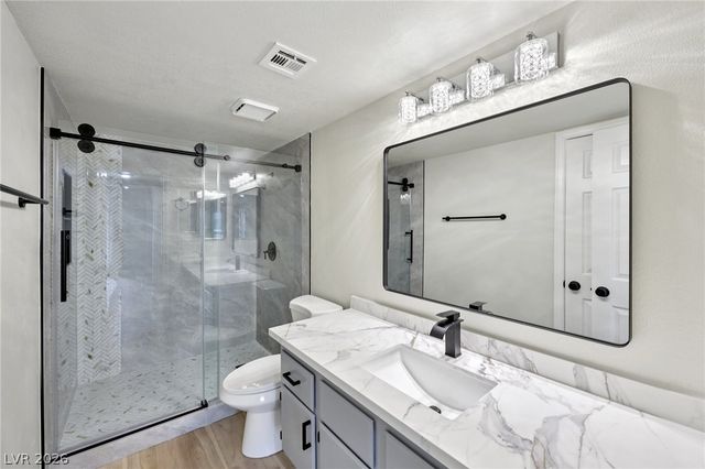 8913 Antioch Way, Las Vegas, NV 89117