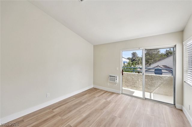 8913 Antioch Way, Las Vegas, NV 89117