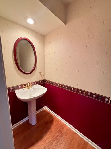 2580 Westminster Lane, Aurora, IL 60506