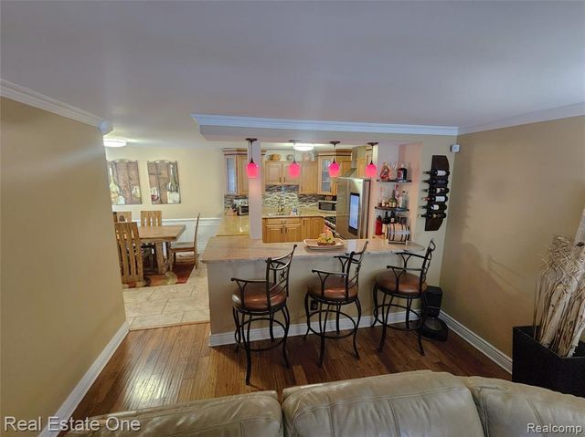 45529 Essex Drive, Macomb, MI 48044