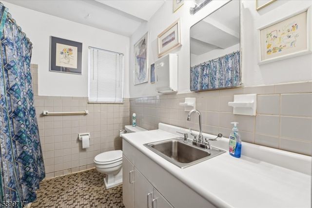 741 Bloomfield Ave A, Verona Twp., NJ 07044